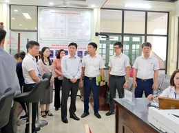 Thường trực HĐND Thành phố khảo sát về tổ chức và hoạt động của HĐND các xã Yên Xuân, Hạ Bằng