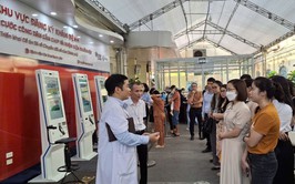 Trao đổi kinh nghiệm, học hỏi mô hình, sáng kiến CCHC tại Bệnh viện đa khoa Xanh Pôn