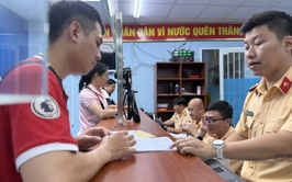Cảnh sát giao thông Hà Nội triển khai làm sạch dữ liệu giấy phép lái xe