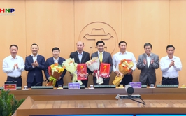 Đảng ủy UBND thành phố Hà Nội tiếp nhận 4 đảng bộ cấp trên cơ sở