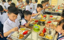 Thành lập Đoàn kiểm tra liên ngành công tác tổ chức bữa ăn bán trú cho học sinh