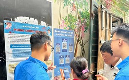 Triển khai 60 “Bảng tin số” tại phường Ba Đình