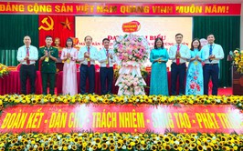 Đồng chí Vũ Dư Hùng giữ chức Chủ tịch Ủy ban MTTQ Việt Nam phường Tùng Thiện nhiệm kỳ 2025-2030