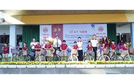Hơn 20 nghìn học sinh xã Gia Lâm vui ngày tựu trường