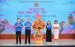 Hà Nội tuyên dương học sinh 