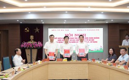 Xã Gia Lâm: Bàn giao trụ sở số 6 Ngô Xuân Quảng cho Bệnh viện Ung bướu Hà Nội