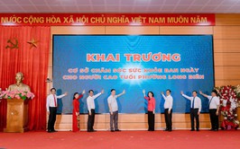 Hanoi's Long Bien Ward launches pioneering daytime healthcare center serving elderly community