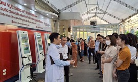 Trao đổi kinh nghiệm, học hỏi mô hình, sáng kiến CCHC tại Bệnh viện đa khoa Xanh Pôn