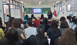 Phường Tây Hồ tập huấn giáo dục trí tuệ nhân tạo (AI): Trang bị “năng lực số” cho đội ngũ giáo viên Tiểu học.