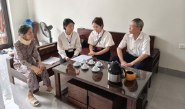 Xã Ô Diên tận tâm hỗ trợ người yếu thế thực hiện thủ tục hành chính – Lan tỏa giá trị nhân văn của nền hành chính phục vụ