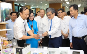 Phường Ô Chợ Dừa ra mắt Trợ lý ảo AI hỗ trợ công tác quản lý, điều hành và hỗ trợ công dân giải quyết thủ tục hành chính