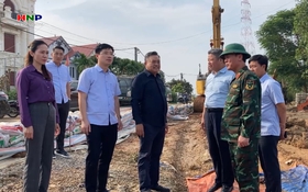 Khẩn trương khắc phục hậu quả sau lũ, hỗ trợ người dân ổn định đời sống