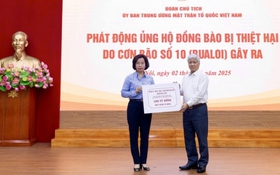 Thành phố Hà Nội ủng hộ 100 tỷ đồng giúp đồng bào các tỉnh khắc phục hậu quả cơn bão số 10