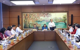 Đoàn đại biểu Quốc hội thành phố Hà Nội góp ý nhiều giải pháp phát triển bền vững trong giai đoạn mới