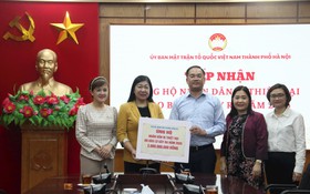 Hà Nội tiếp nhận gần 29 tỷ đồng ủng hộ nhân dân bị ảnh hưởng bão, lũ