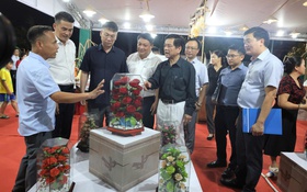 Khai mạc Triển lãm quảng bá, giao thương kết nối các sản phẩm OCOP, thủ công mỹ nghệ