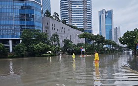 Hà Nội còn 13 vị trí ngập sâu không lưu thông được