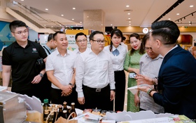 Phường Việt Hưng gặp mặt doanh nghiệp, hợp tác xã, hộ kinh doanh nhân kỷ niệm 21 năm Ngày Doanh nhân Việt Nam