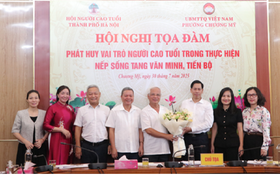 Người cao tuổi giữ vai trò quan trọng trong việc thực hiện nếp sống tang văn minh, tiến bộ