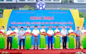 Khai mạc tuần hàng tư vấn, giới thiệu và xúc tiến tiêu thụ sản phẩm OCOP, làng nghề năm 2025