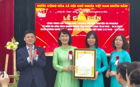 Phường Ba Đình gắn biển công trình Trường Tiểu học Nguyễn Tri Phương