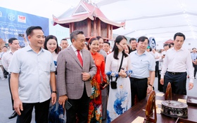 Chủ tịch UBND Thành phố Trần Sỹ Thanh tham quan Không gian Truyền thống và Sáng tạo Hà Nội 2025