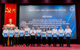 Phường Việt Hưng triển khai Chiến dịch “45 ngày đêm ra quân hỗ trợ hoạt động chuyển đổi số”