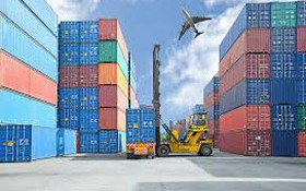 Công bố Danh mục thủ tục hành chính được sửa đổi, bổ sung trong lĩnh vực xuất nhập khẩu