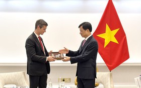 Tăng cường hợp tác Việt Nam – Hoa Kỳ về công nghệ chiến lược: Hà Nội chủ động kết nối, thúc đẩy nguồn lực cho chuyển đổi số