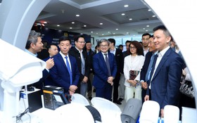 Hà Nội chính thức đưa vào vận hành Sàn Giao dịch công nghệ và Chợ Chuyển đổi số