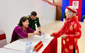 Phường Lĩnh Nam: Tỷ lệ cử tri bỏ phiếu đạt 100%