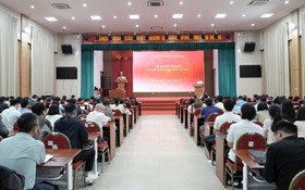 Đảng ủy UBND Thành phố khai giảng lớp bồi dưỡng nhận thức về Đảng năm 2026