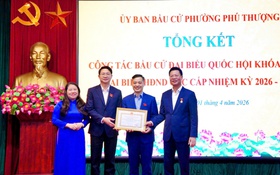 Phường Phú Thượng khen thưởng các tập thể, cá nhân có thành tích xuất sắc trong công tác bầu cử