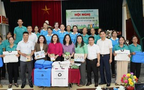 Ra mắt mô hình phân loại rác thải tại nguồn thôn Từ Thuận - xã Chuyên Mỹ