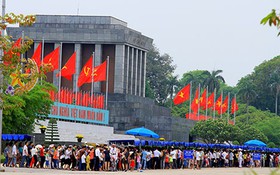 Bảo đảm an ninh, trật tự phục vụ Nhân dân và khách quốc tế vào Lăng viếng Chủ tịch Hồ Chí Minh