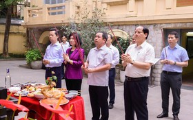 Lãnh đạo thành phố Hà Nội dâng hương tưởng niệm Tổng Bí thư Trần Phú