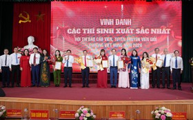 Phường Việt Hưng tổ chức thành công Chung khảo Hội thi Báo cáo viên, tuyên truyền viên giỏi năm 2026