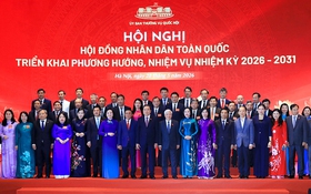 HĐND các cấp phải tiếp tục nỗ lực cao hơn nữa, trách nhiệm lớn hơn, hành động quyết liệt hơn nữa, đổi mới, sáng tạo, để đáp ứng yêu cầu phát triển mới