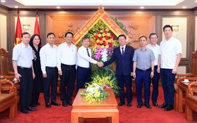 Chủ tịch Hà Nội Vũ Đại Thắng thăm, chúc mừng các cơ quan nhân kỷ niệm 101 năm Ngày Báo chí cách mạng Việt Nam