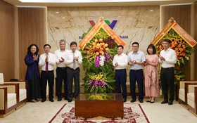 Lãnh đạo thành phố Hà Nội thăm, chúc mừng Đài Truyền hình Việt Nam và Hội Nhà báo Thành phố