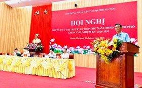 Tổ đại biểu số 8 HĐND thành phố Hà Nội tiếp xúc cử tri