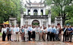 Lãnh đạo các thành phố ASEAN tham quan di sản tiêu biểu của Thủ đô