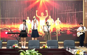 Hanoi to hold musical instrument talent festival for students