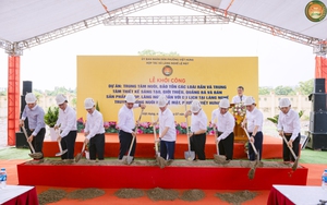 Viet Hung Ward promotes Le Mat craft village through eco-tourism, conservation project