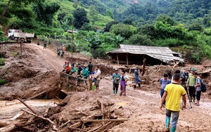 Hanoi provides $305,000 in aid for recovery efforts in Dien Bien and Son La