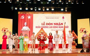 Hanoi Medical College celebrates 60 years and receives first class Labor Order award