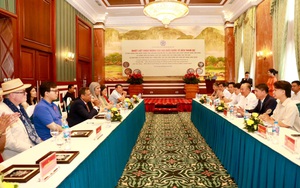Hanoi hosts a ceremony honoring internationally recognized traditional craft villages
