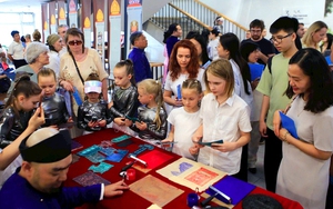 Hanoi showcases Thang Long cultural heritage through vibrant events in Moscow celebrations