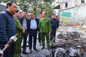 THÔNG TIN BÁO CHÍ: Vụ án đốt cháy quán cà phê tại số 258 Phạm Văn Đồng, phường Cổ Nhuế 2, quận Bắc Từ Liêm, Hà Nội