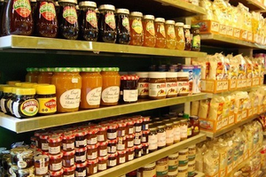 Triển khai thực hiện kiểm tra nhà nước về an toàn thực phẩm đối với thực phẩm có nguồn gốc thực vật nhập khẩu
